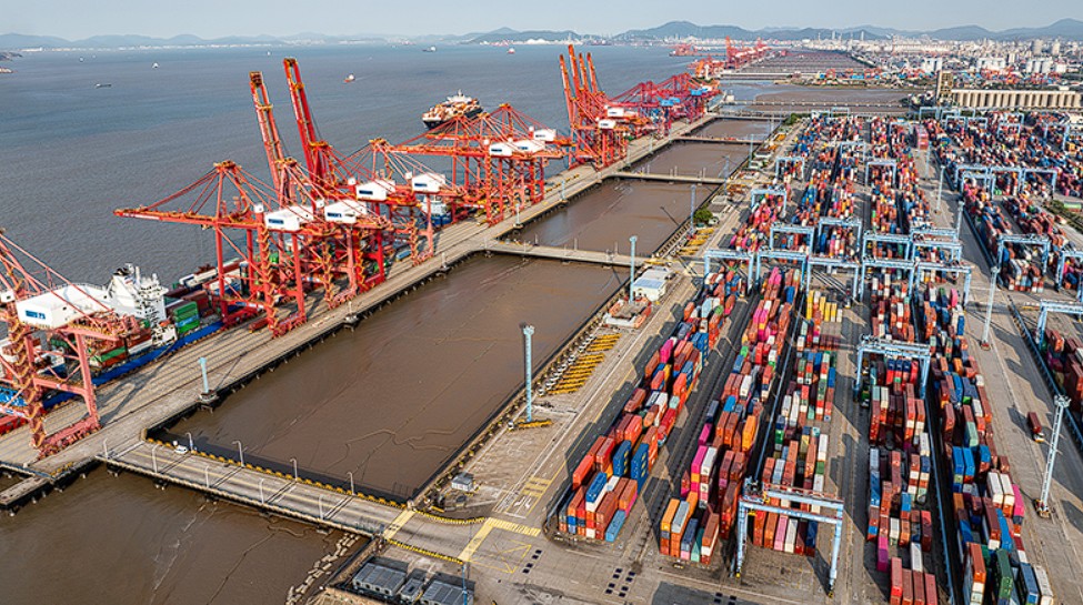 China’s Busiest Ports Brace for Impact as Super Typhoon Bavi Approaches